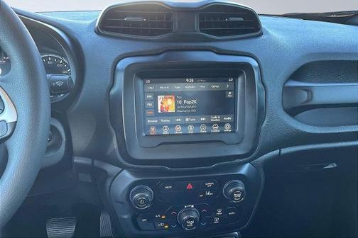 2021 Jeep Renegade SPORT