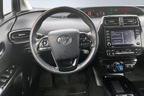 2022 Toyota Prius 
