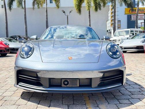 2025 Porsche 911 Carrera S