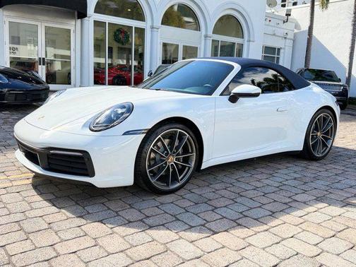 2024 Porsche 911 Carrera