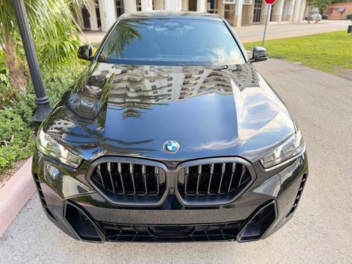 2024 BMW X6 xDrive40i