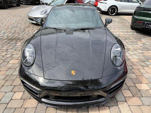 2023 Porsche 911 Carrera