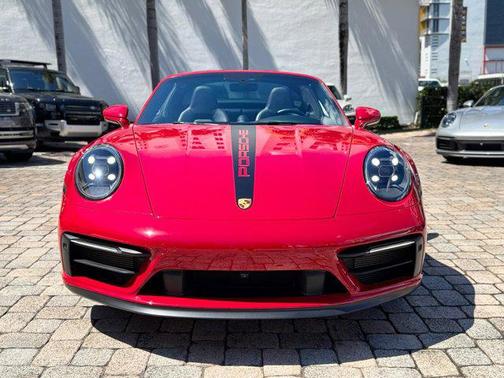 2022 Porsche 911 Targa 4 GTS
