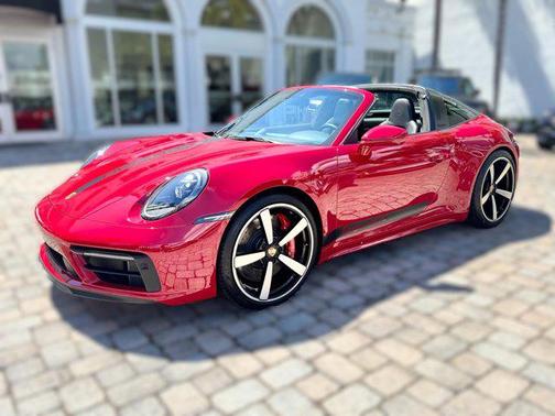 2022 Porsche 911 Targa 4 GTS