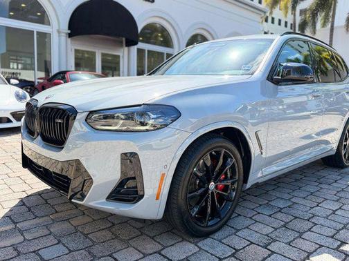 2023 BMW X3 M40i