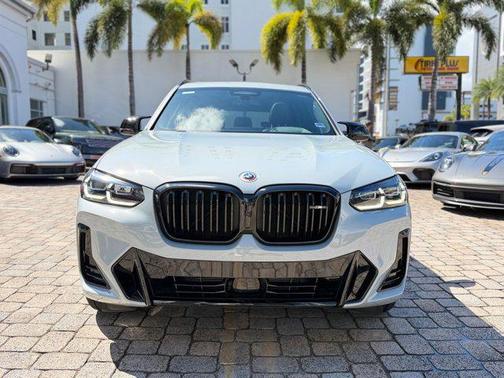 2023 BMW X3 M40i