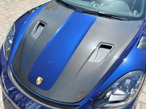 2025 Porsche 718 Spyder RS