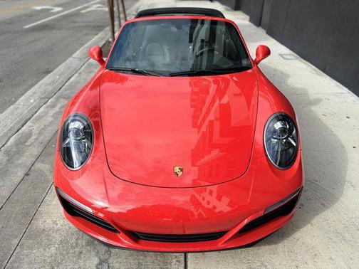 2019 Porsche 911 Targa 4
