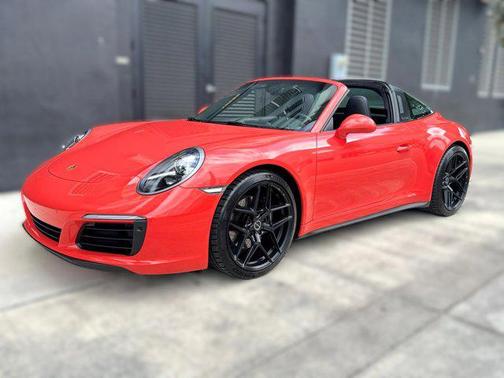 2019 Porsche 911 Targa 4