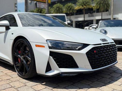 2022 Audi R8 V10 performance RWD S tronic