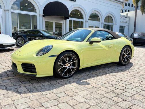 2025 Porsche 911 Carrera