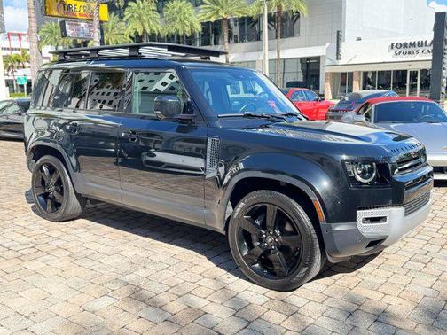 2021 Land Rover Defender 110 SE