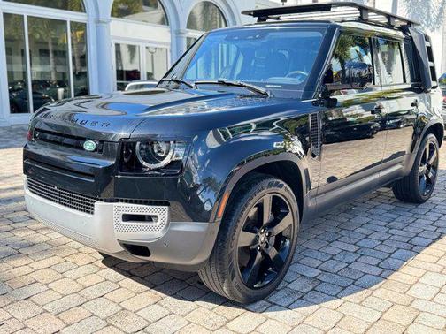 2021 Land Rover Defender 110 SE