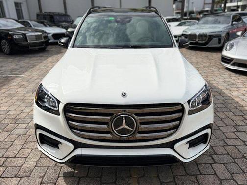 2025 Mercedes-Benz GLS 450 4MATIC