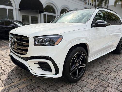 2025 Mercedes-Benz GLS 450 4MATIC