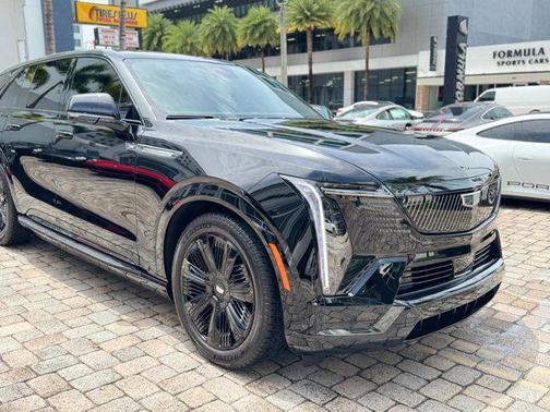 2025 Cadillac Escalade IQ Sport 1
