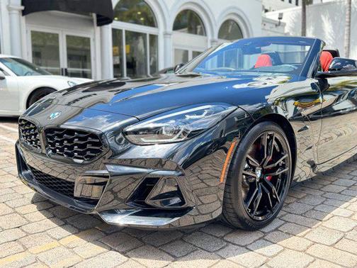 2025 BMW Z4 M40i