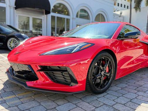 2020 Chevrolet Corvette Stingray w/2LT
