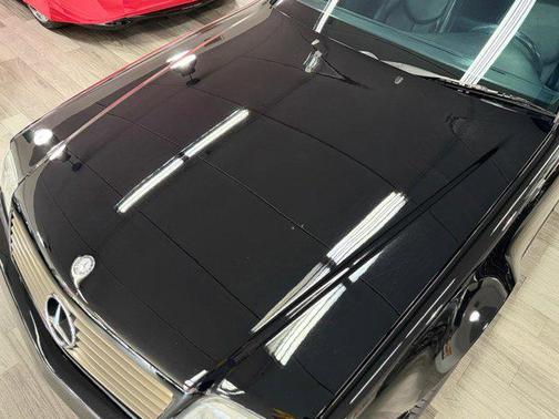 2002 Mercedes-Benz SL-Class 2dr Roadster 5.0L