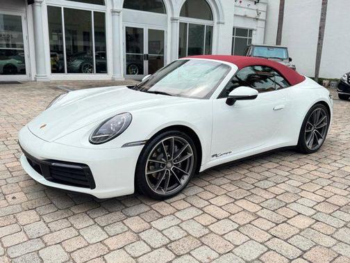 2020 Porsche 911 Carrera