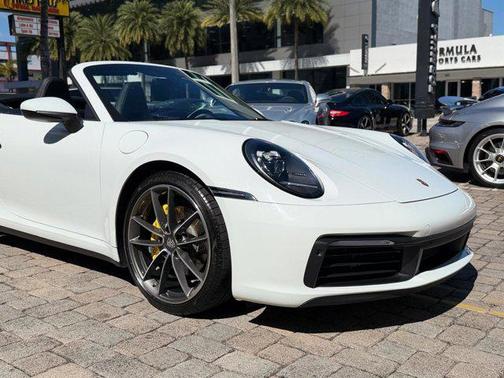 2023 Porsche 911 Carrera