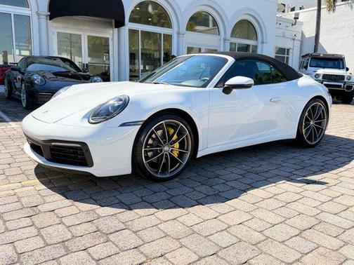 2023 Porsche 911 Carrera