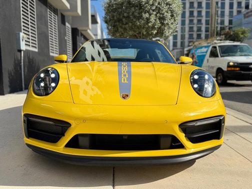 2022 Porsche 911 Carrera GTS