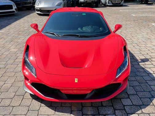 2022 Ferrari F8 Tributo Base