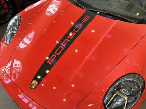 2021 Porsche 911 Carrera S