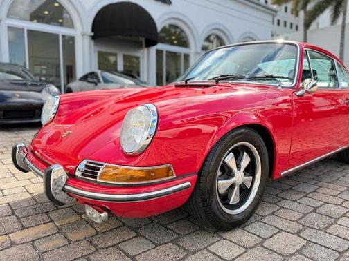 1969 Porsche 911 T Coupe