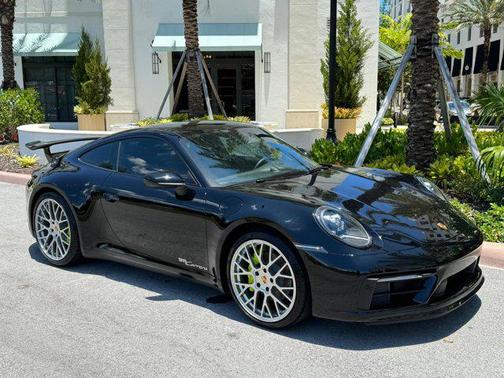 2023 Porsche 911 Carrera