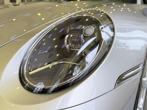 2022 Porsche 911 Turbo