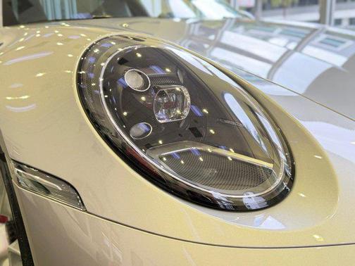 2022 Porsche 911 Turbo