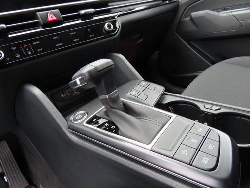 Panthera Metal Gray 2026 Kia Sportage LX