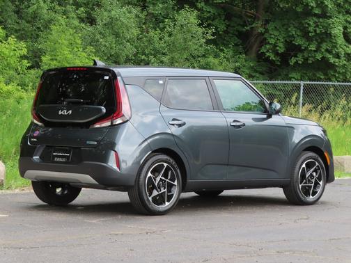 2024 Kia Soul EX