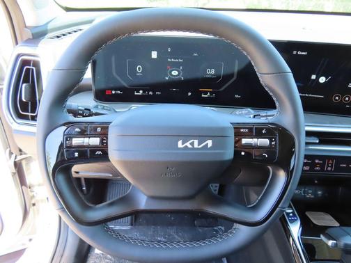 Ivory Silver 2026 Kia Sorento SX