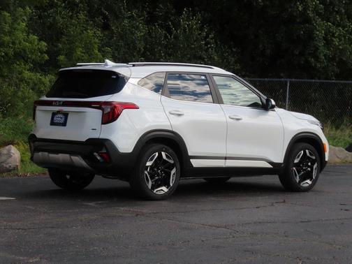2026 Kia Seltos SX