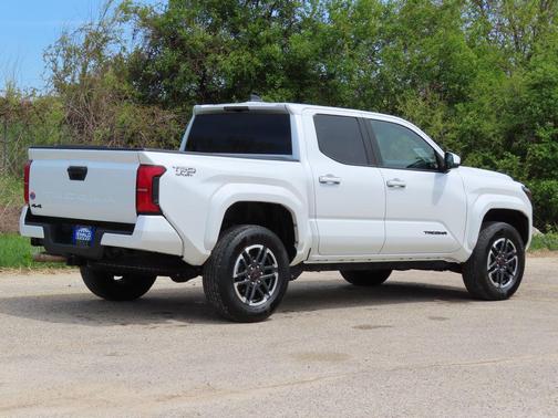 Pearl 2025 Toyota Tacoma TRD Sport