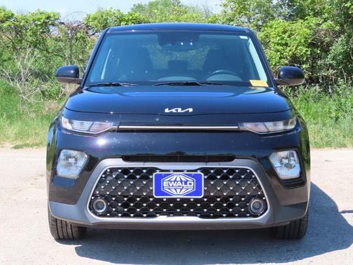Cherry Black 2022 Kia Soul EX