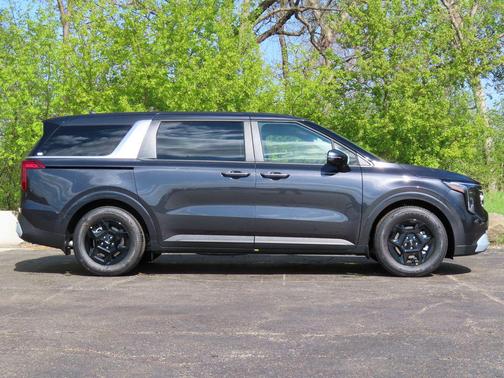 Panthera Metal 2026 Kia Carnival LXS