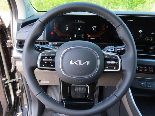 Panthera Metal 2026 Kia Carnival LXS