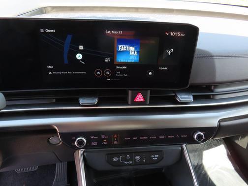 Snow White Pearl 2026 Kia Carnival Hybrid SX