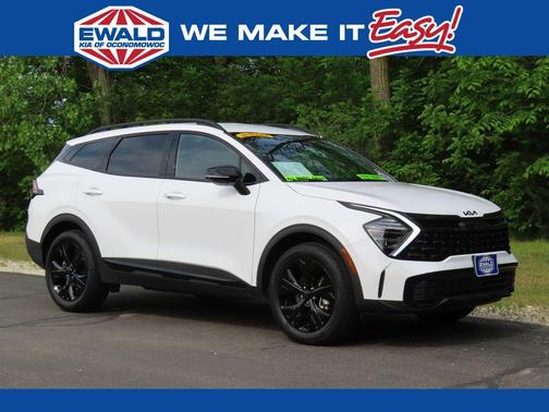 Glacial White Pearl 2025 Kia Sportage X-Line