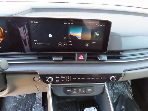 Snow White Pearl 2026 Kia Carnival EX