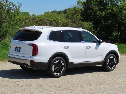 Glacial White Pearl 2025 Kia Telluride S