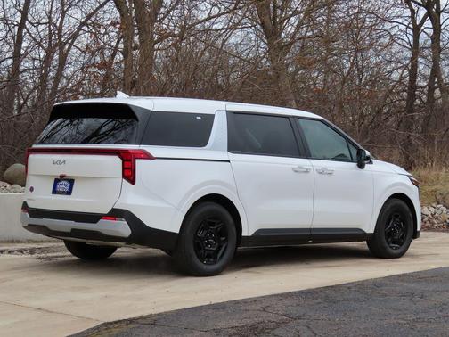 Snow White Pearl 2026 Kia Carnival LXS