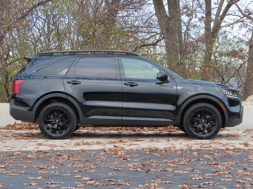 2023 Kia Sorento X-Line S