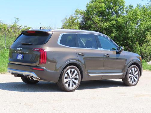 Dark Moss 2022 Kia Telluride EX