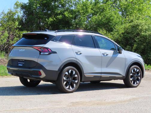 Wolf Gray 2023 Kia Sportage X-Line