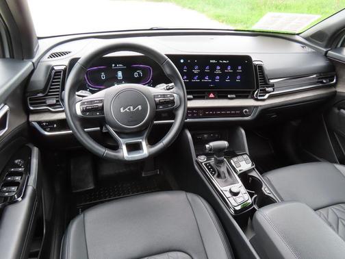 Wolf Gray 2023 Kia Sportage X-Line